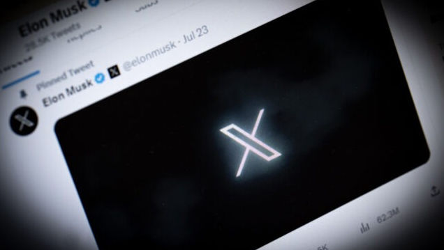 Musk anunță că va introduce în curând apeluri vocale şi video pe rețeaua X