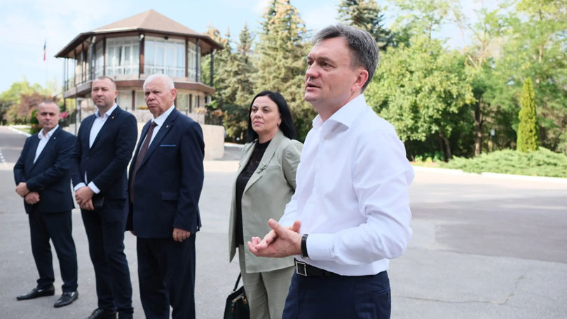 Recean în vizită la o întreprindere de struguri din Ialoveni