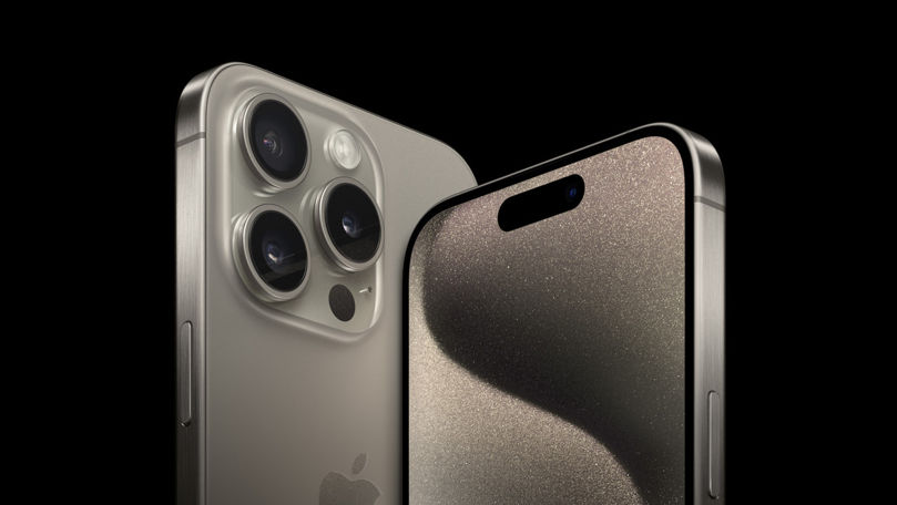De câte ori poți încărca un iPhone 15, înainte să-i moară bateria