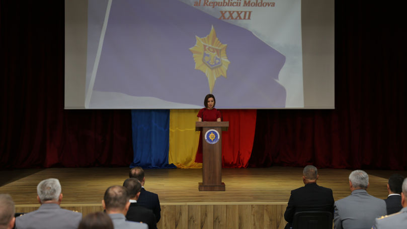 Maia Sandu a oferit distincții de stat ofițerilor SIS