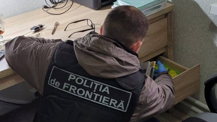 Descinderi la Comrat: Un bărbat, bănuit de organizarea migrației ilegale