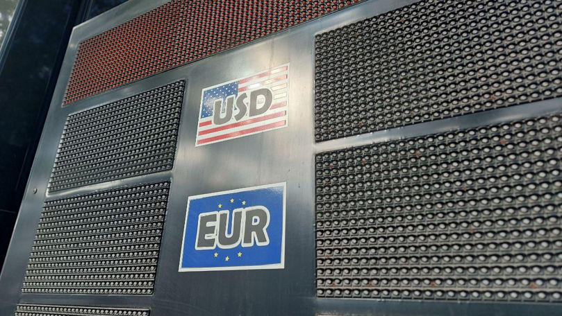 Curs valutar 20 octombrie 2023: Cât valorează un euro și un dolar