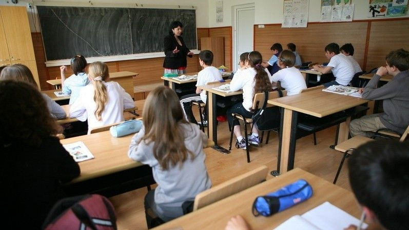 În instituțiile de învățământ din țară vor apărea noi posturi de muncă