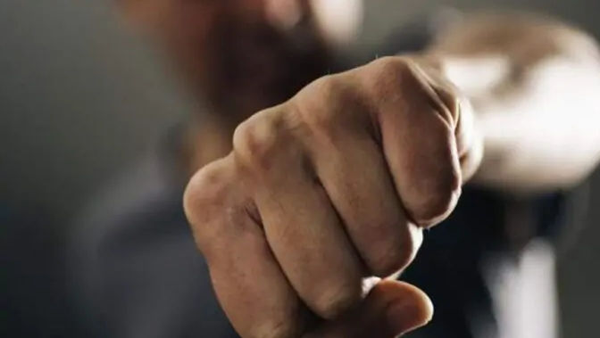 Un jurnalist din R. Moldova, maltratat de trei conaționali la Marsilia