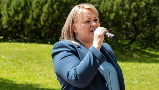 Irina Lozovan și soțul ei, trimiși în judecată pentru finanțarea ilegală a unui partid politic