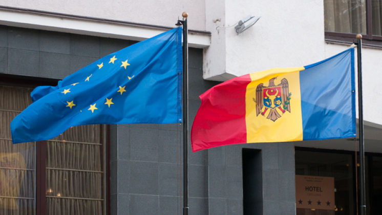 Deputat: Decizia Comisiei Europene ne încurajează să mergem înainte