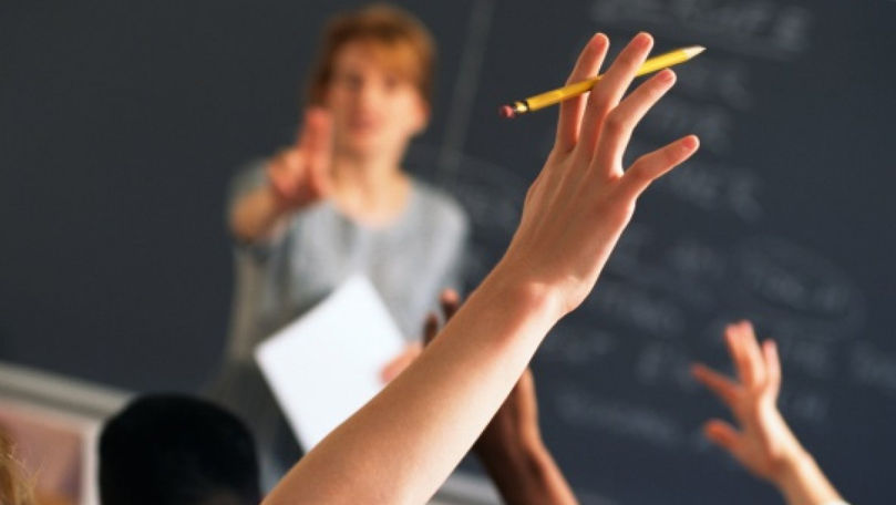 Avocatul Copilului reacționează la cazul elevului din Chișinău, umilit de profesoară în timpul lecției