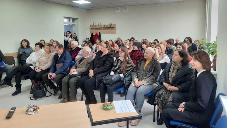 Ziua Ușilor Deschise la Centrul Municipal de Învățare și Educație a Adulților
