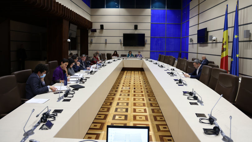 Ordinea de zi a ultimei ședințe plenare din acest an a fost completată