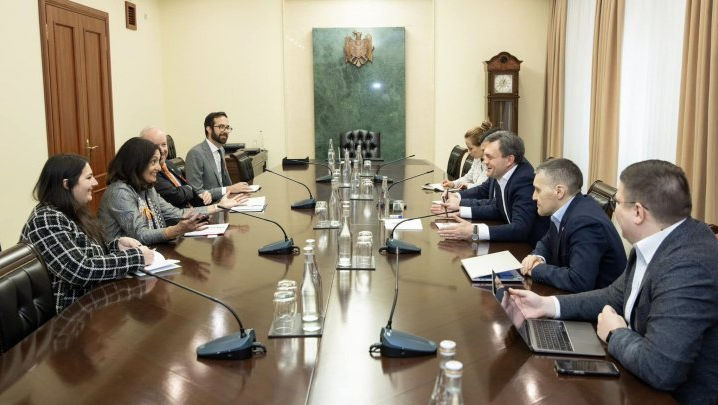 Sistemul special de comunicaţii TETRA. Recean: Va contribui la întărirea securității naționale
