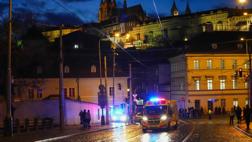 Zi de doliu în Cehia după atacul de la Universitatea din Praga