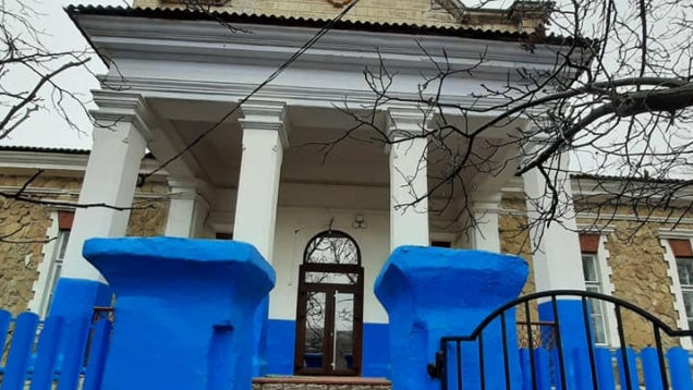 Telenești: O clădire inclusă în Registrul monumentelor a devenit magazin