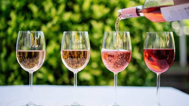 Moldova: Prețul unei sticle de vin, unul dintre cele mai mici din lume