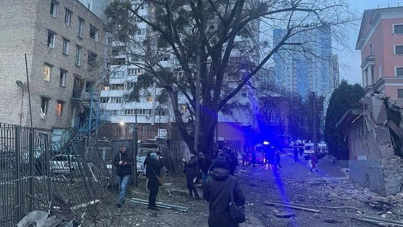 Un nou atac asupra Ucrainei: Distrugeri la Kiev și Harkov