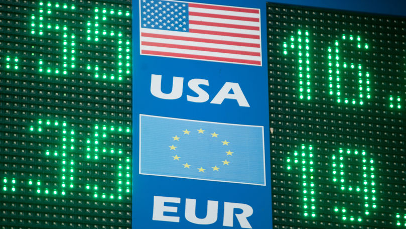 Curs valutar 16 ianuarie 2024: Cât valorează un euro și un dolar