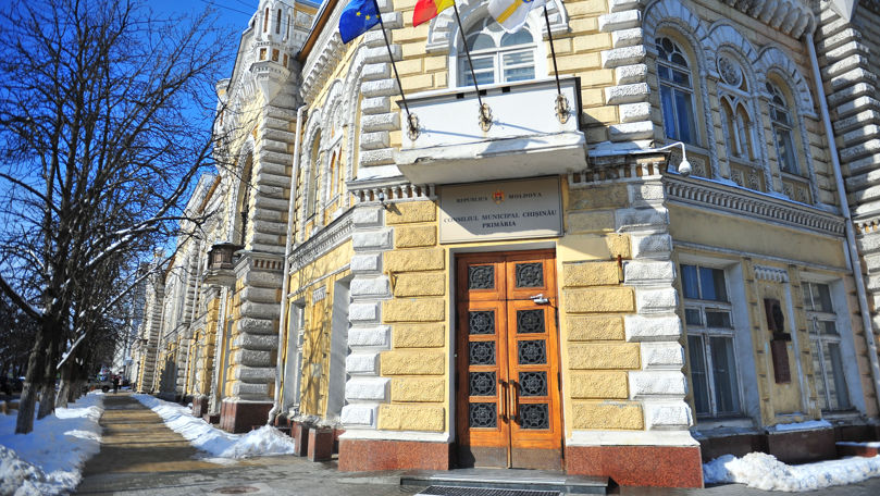 Reacția Primăriei la acuzațiile lui Perciun: Mereu au ceva a comenta