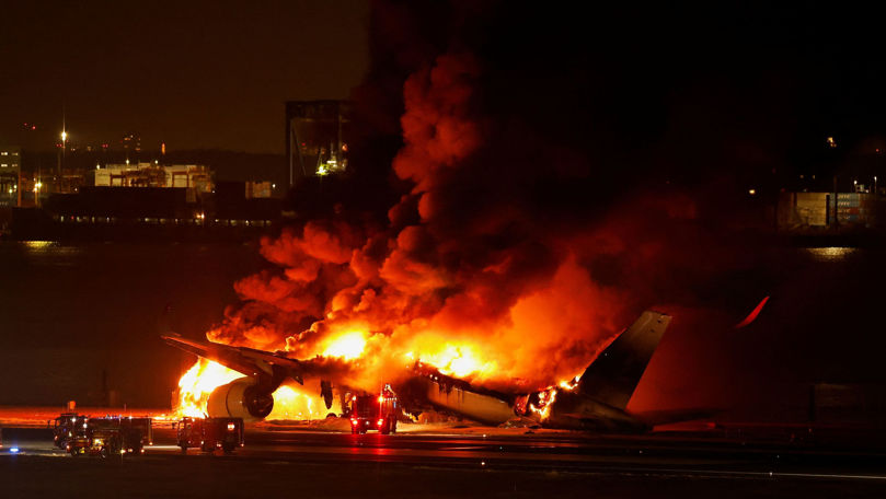 Ce spun piloţii avionului Japan Airlines despre accidentu din Tokyo