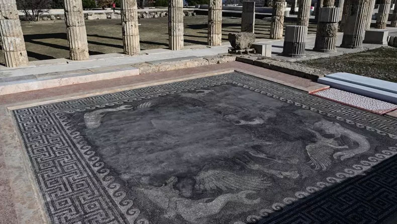 Palatul în care a fost încoronat Alexandru cel Mare din Grecia se redeschide
