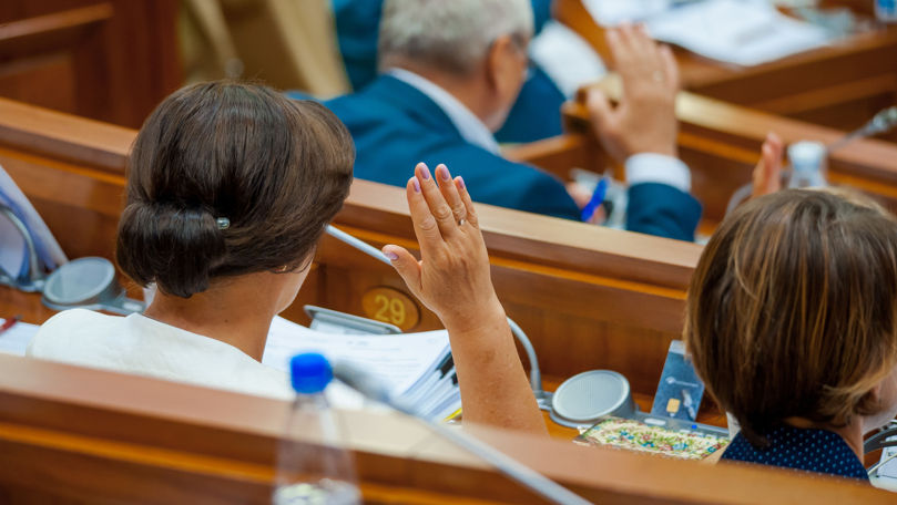 Deputații revin din vacanță: Când se convoacă Biroul permanent