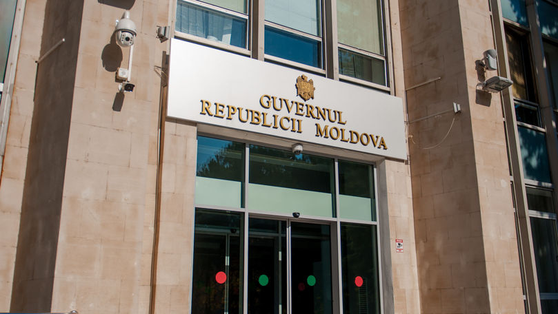 MAN: Guvernul are datorii record, iar educația este sacrificată