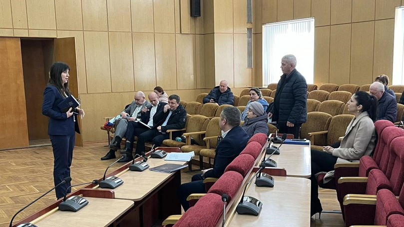 Directorul adjunct al SFS, în discuții cu mediul de afaceri din Cimișlia