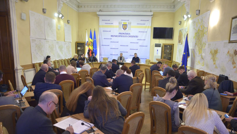 Promisiunile pentru asistenții personali nu sunt pe agenda ședinței CMC