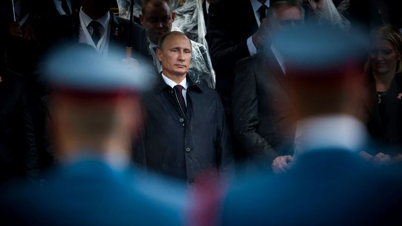 Kremlin Leaks: Cum îi manipulează Putin pe ruși