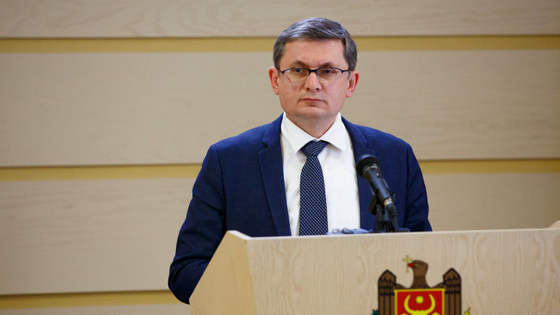 Promo-LEX îi face observație lui Grosu după ședința Parlamentului