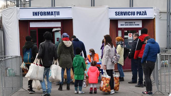 Nevoiți să înceapă totul de la zero: Poveștile ucrainenilor refugiați