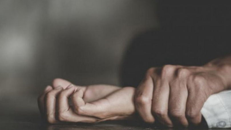 Un bărbat, condamnat la 20 de ani de închisoare după ce și-a violat fiica