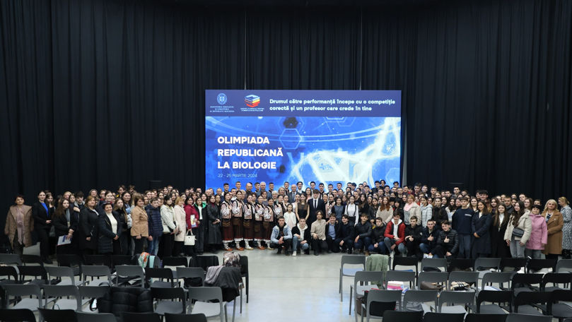 La Chișinău se desfășoară Olimpiada Republicană la Biologie