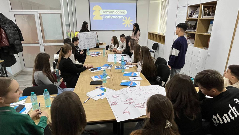 Traininguri în comunicare și advocacy pentru tinerii din Cahul și Ungheni