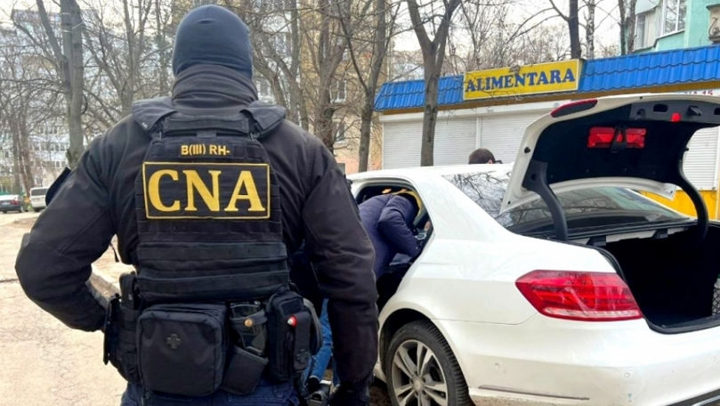 Schemă de corupție, deconspirată de CNA: Un avocat, reținut pentru 72 de ore