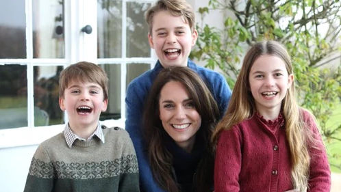 Kate Middleton dezvăluie cine a modificat digital fotografia cu ea