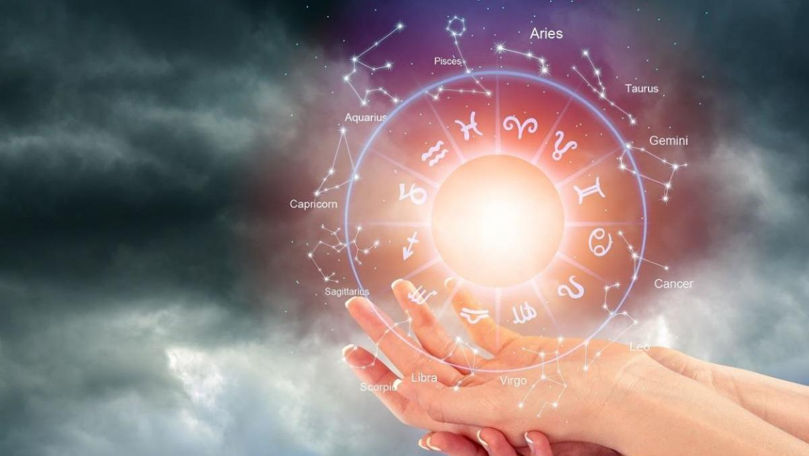 Horoscop 15 aprilie 2024: Nativii care vor fi în centrul atenției