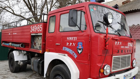 Postul de pompieri voluntari din localitatea Sireți a fost renovat