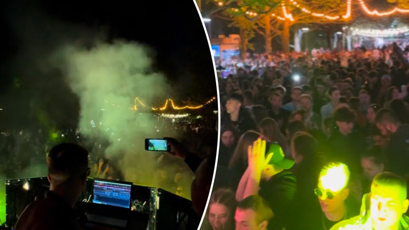 Discotecă la Valea Trandafirilor. Mii de persoane, prezente la eveniment