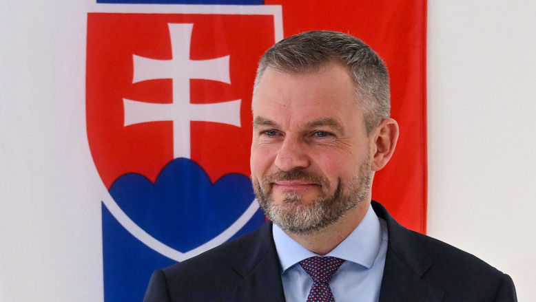 Slovacii și-au ales un președinte prorus: Cine a câștigat alegerile