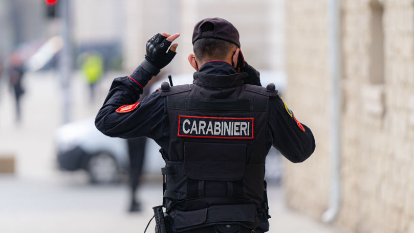 Un bărbat din Capitală, ajutat de carabinieri să-și găsească geanta