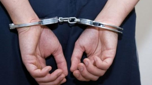 S-a dat drept femeie și a răpit un străin: Moldoveanul a fost arestat