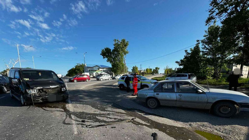 Accident rutier la Râșcani: Un bărbat, transportat de urgență la spital