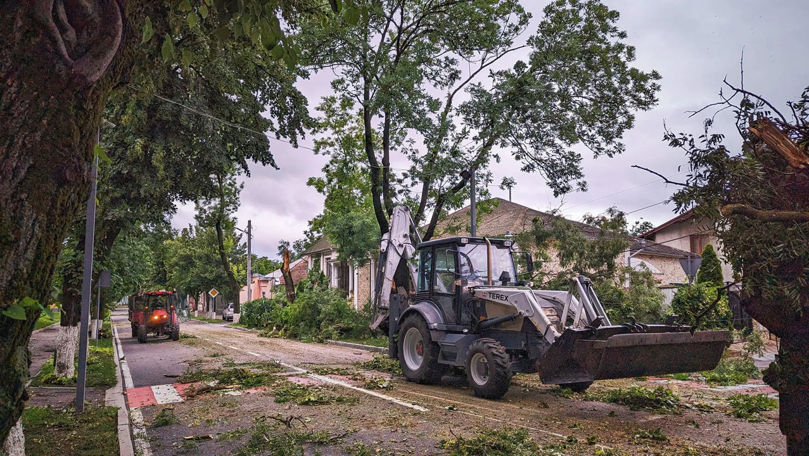 Primăria Capitalei: 60% din daunele cauzate de intemperii, înlăturate
