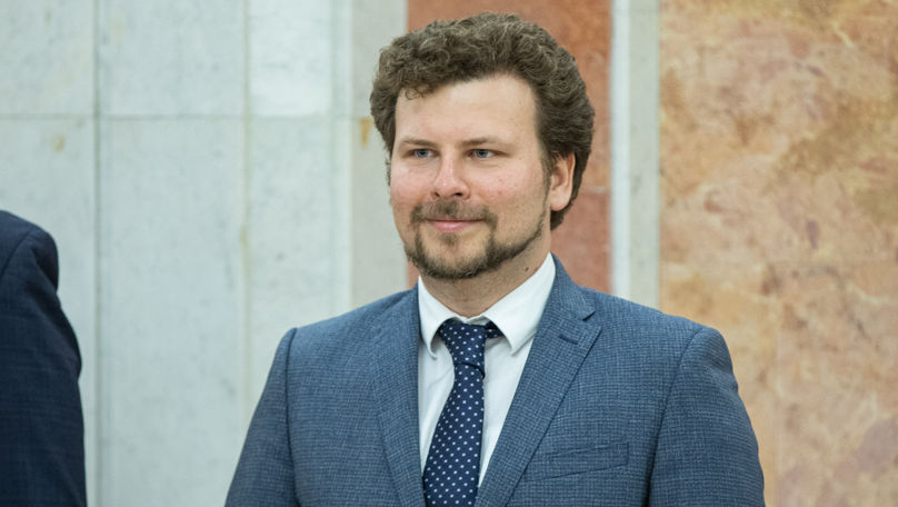 Perciun a reacționat la discursul critic al unei eleve din România: Avem de lucru