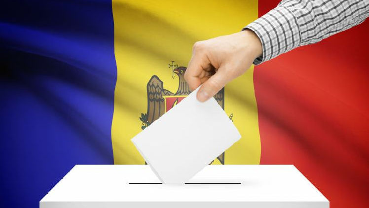 Opinii: Alegerile din toamnă, în pericol din cauza penalilor politici