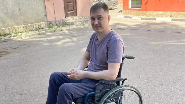 A rămas paralizat în urma unui grav accident: Un tată a doi copii are nevoie de ajutor