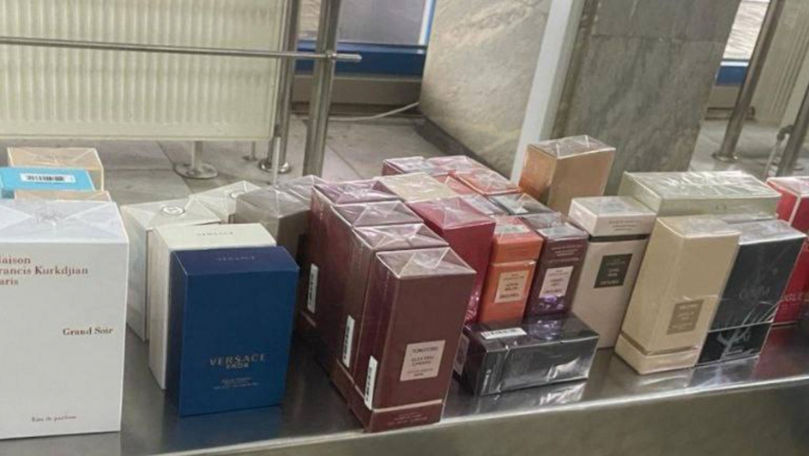 Ce trebuie să știi dacă dorești să introduci în țară parfumuri sau apă de toaletă