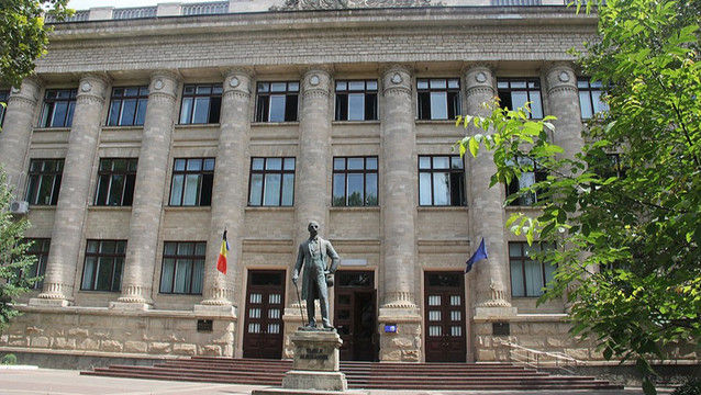 Expoziția Autori basarabeni în lume: Zeci de lucrări, expuse la BNRM
