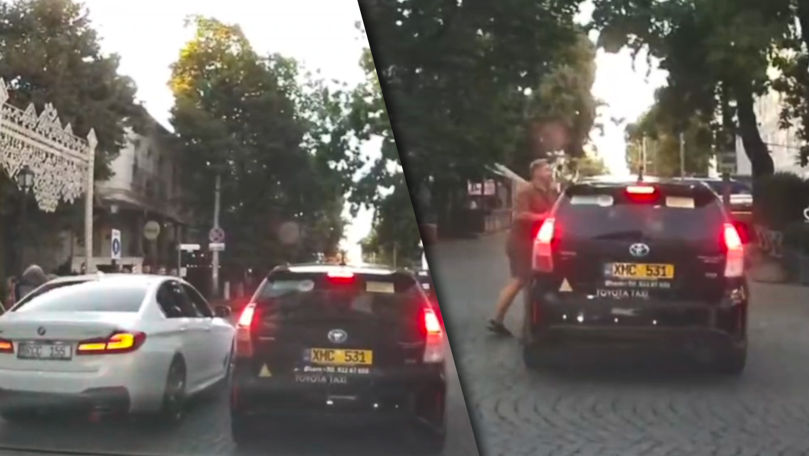 Doi șoferi și-au împărțit pumni în trafic pe o stradă din Capitală