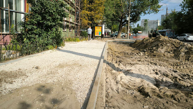 Trotuare noi pe strada Miorița din cartierul Telecentru
