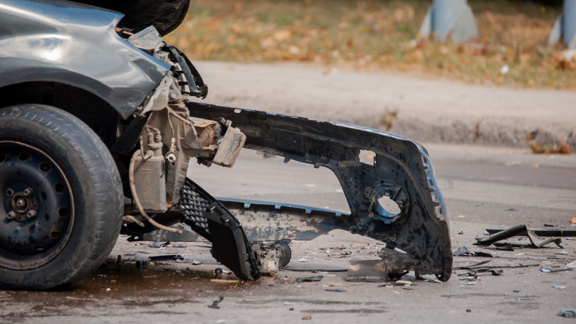 Accident grav în Capitală: Mai multe persoane, transportate la spital